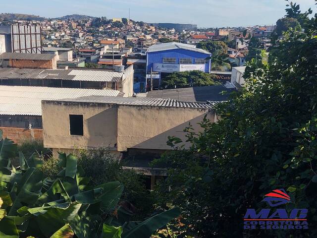 #17 - Casa para Venda em Belo Horizonte - MG - 1